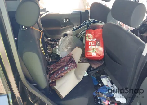 2012 Nissan Cube 1.8 S z USA, uszkodzony, nr VIN JN8AZ2KR3CT253970